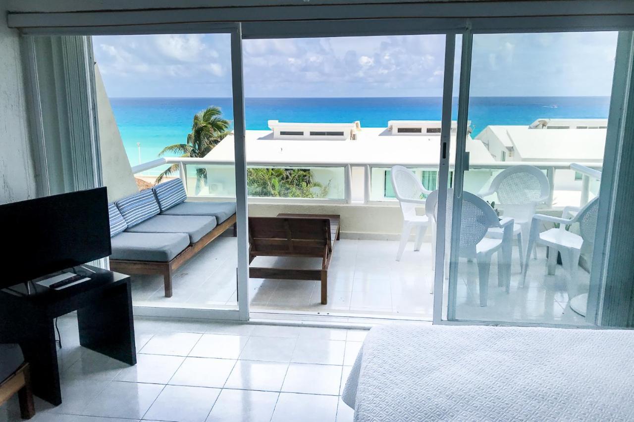 Apartment On The Beach With Terrace Ocean View, Brisas Cancun 01 By Beach & Ocean Apartments Exteriér fotografie