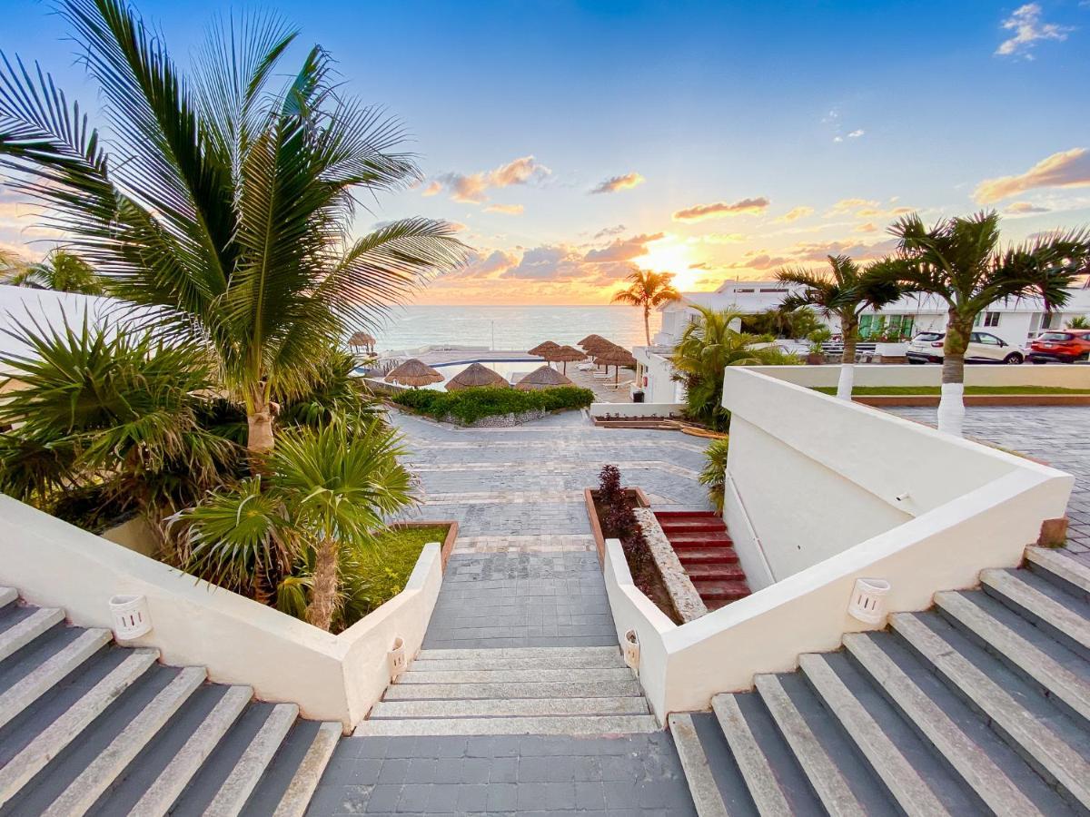 Apartment On The Beach With Terrace Ocean View, Brisas Cancun 01 By Beach & Ocean Apartments Exteriér fotografie