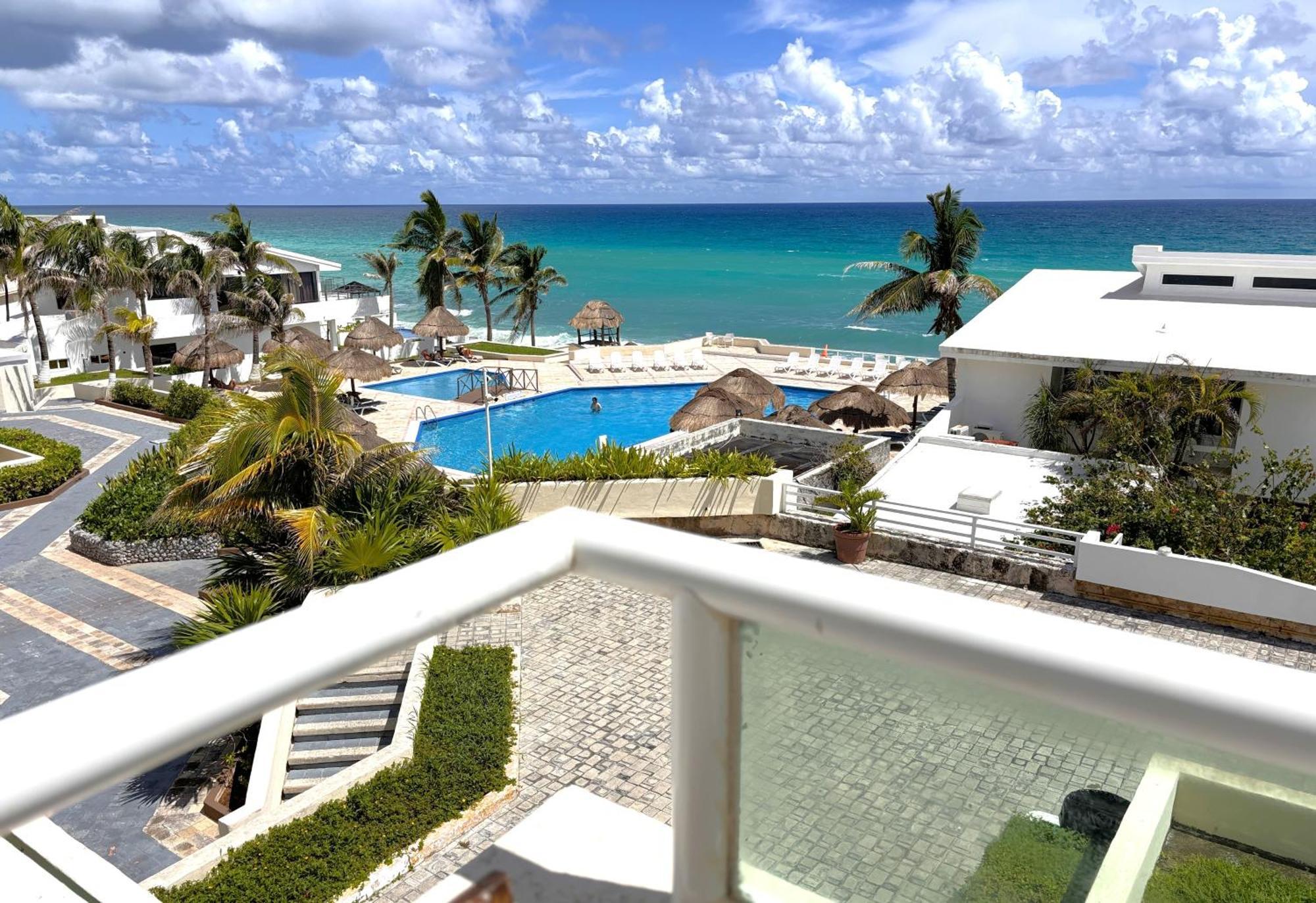 Apartment On The Beach With Terrace Ocean View, Brisas Cancun 01 By Beach & Ocean Apartments Exteriér fotografie